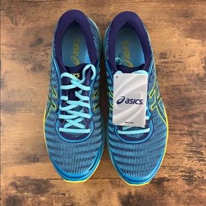 Women’s Asics Running Shoes Size 9